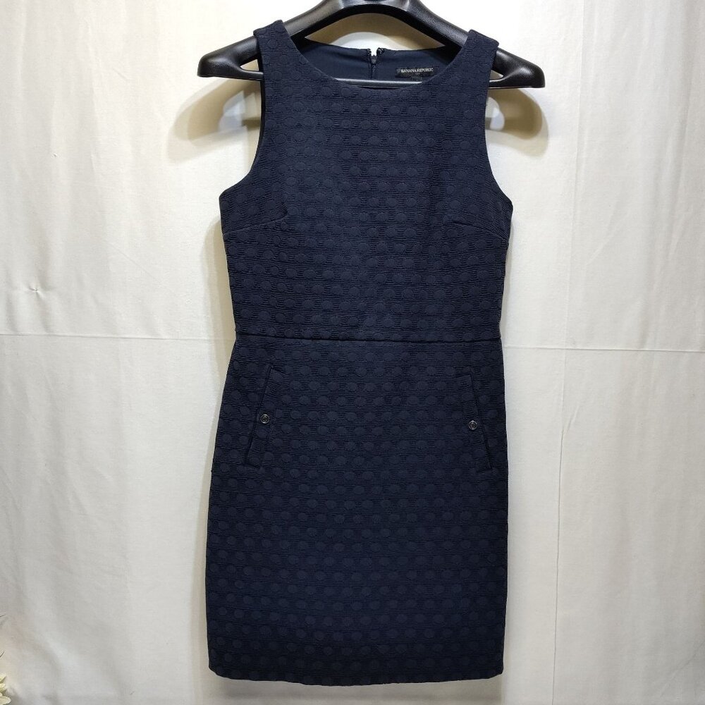 Banana Republic Jacquard Sheath Dress Size 4 Sleeveless Knee Length Lined Navy